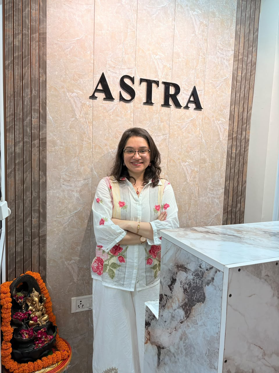 Dr. Sonika Soni Mitra at the reception of Astra Skin and Hair Clinic